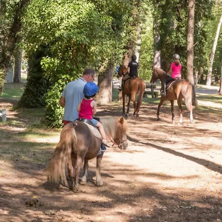 A Cote De La Baie De Canche Appt 6 Pers Dans Résidence Pierre Et Avec Piscine *