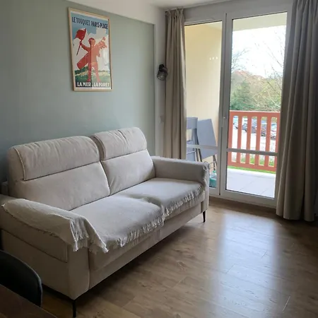 A Cote De La Baie De Canche-appt 4pers-linge Compris-lits Faits-1chb 1 Lit Double-1cabine 1 Lit Superpose-2sdb-piscine-parking-boulodrome-tennis Apartment *